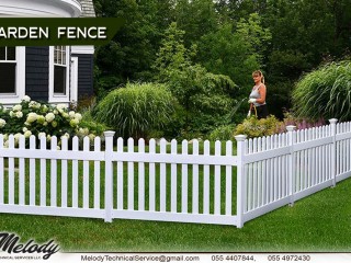 Wooden Fence Dubai | Garden Fence in UAE | Picket Fence